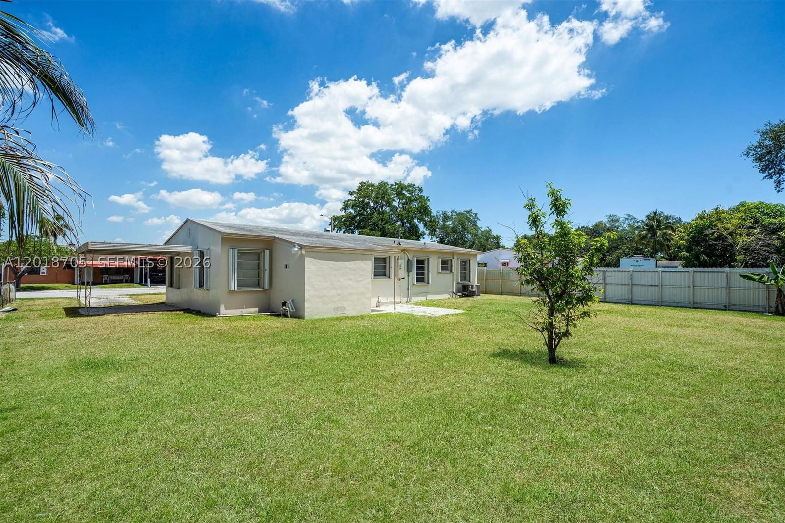 Real estate property located at 2760 164th Ter, Miami-dade, 1st Addn To Golden Highla, Miami Gardens, FL