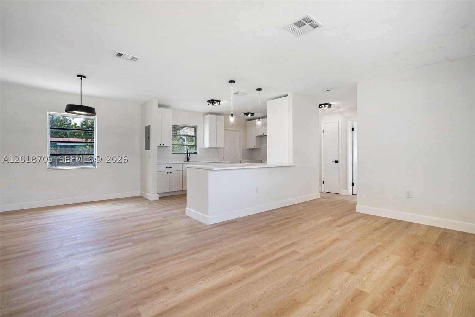 Real estate property located at 2760 164th Ter, Miami-dade, 1st Addn To Golden Highla, Miami Gardens, FL