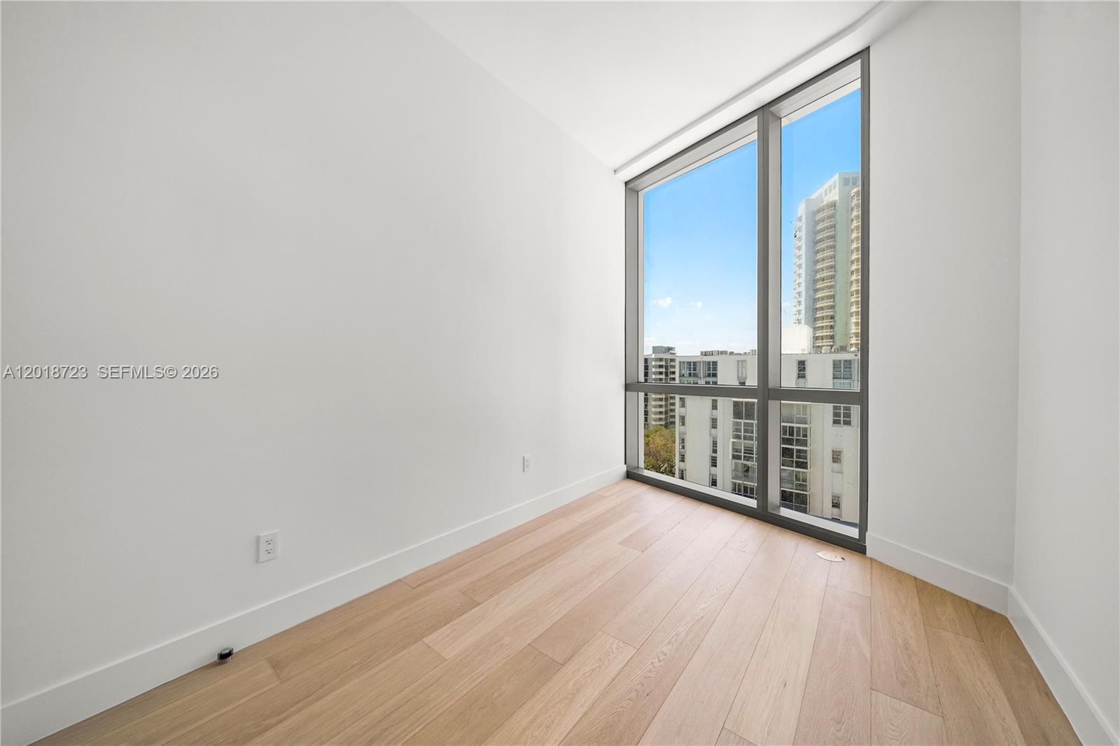 Real estate property located at 175 SE 25 RD #804, Miami-dade, Una Residences, Miami, FL