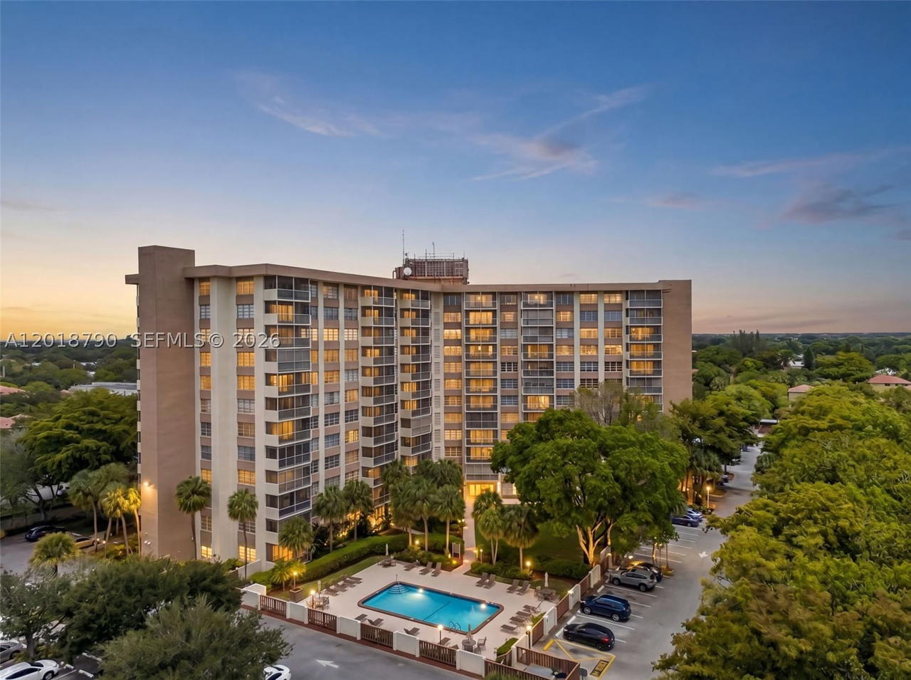 Real estate property located at 10777 Sample Rd #209, Broward, Country Club Tower Of Cor, Coral Springs, FL
