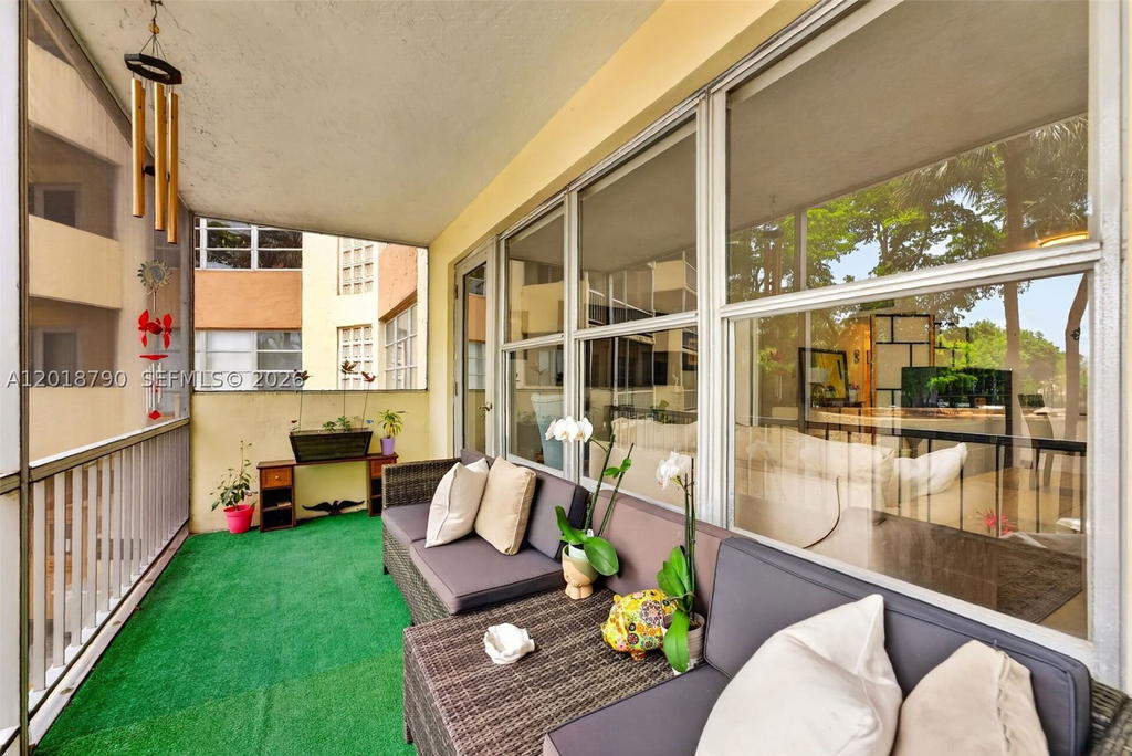 Real estate property located at 10777 Sample Rd #209, Broward, Country Club Tower Of Cor, Coral Springs, FL