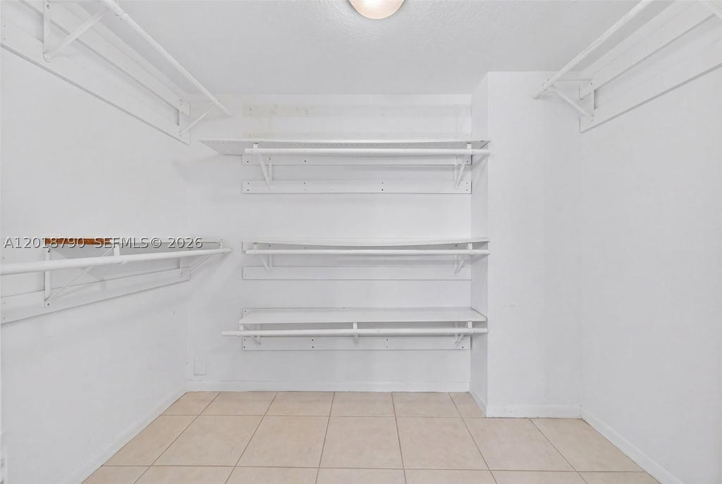 Real estate property located at 10777 Sample Rd #209, Broward, Country Club Tower Of Cor, Coral Springs, FL