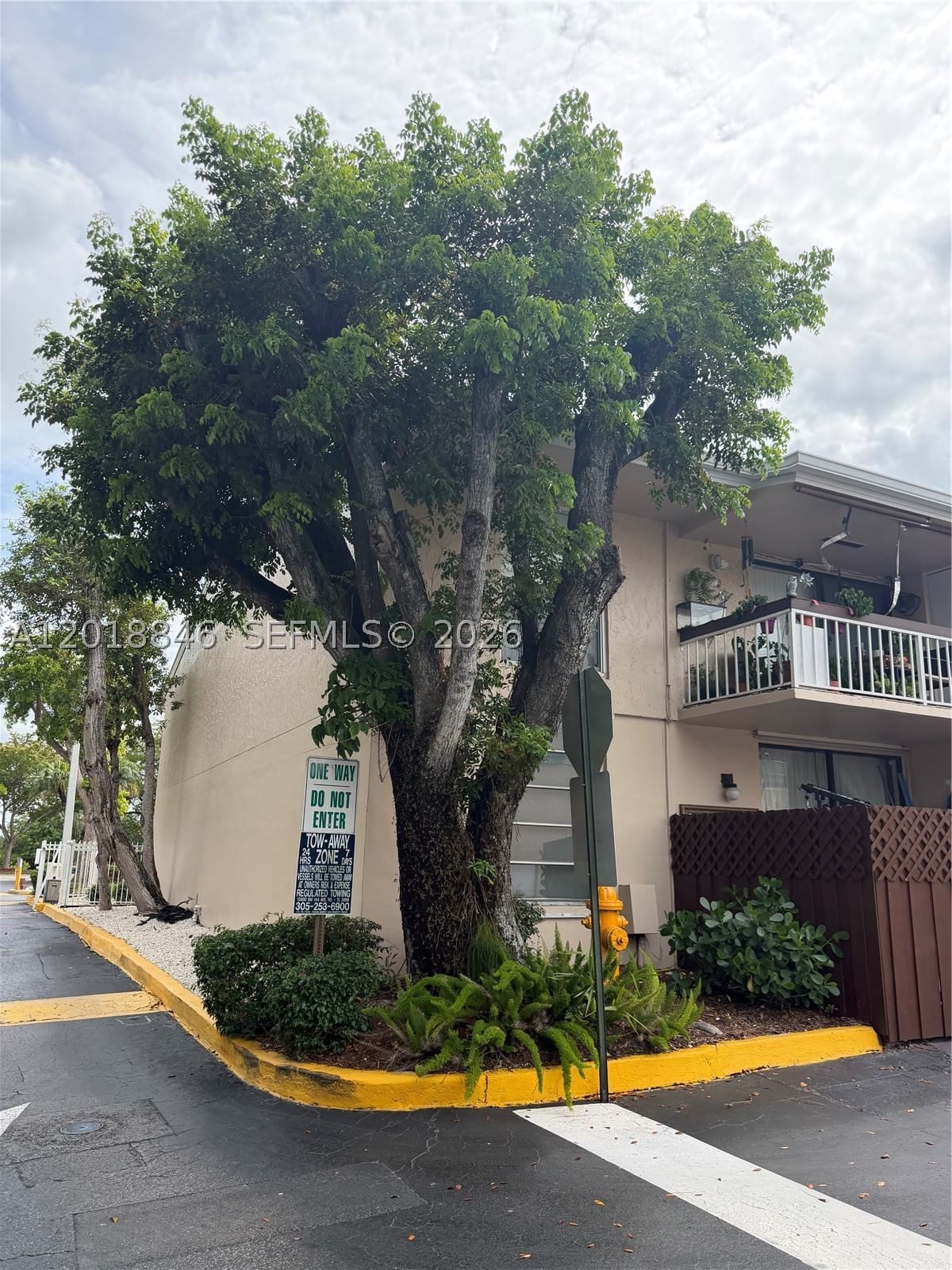 Real estate property located at 13781 66th St #231B, Miami-dade, The Meadows Lake North Co, Miami, FL
