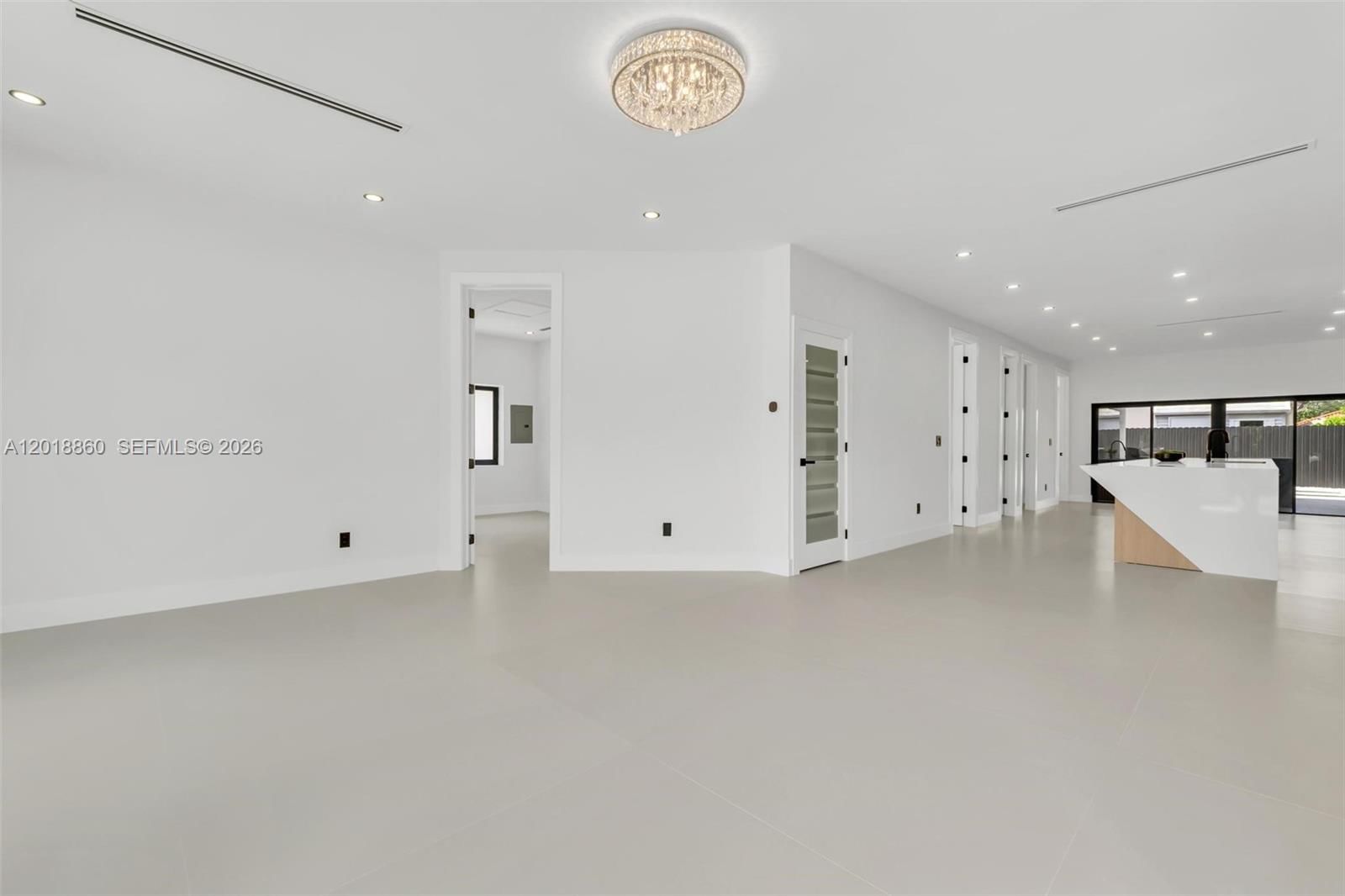 Real estate property located at 8865 148th Ter, Miami-dade, West Lakes Gardens 1st Ad, Miami Lakes, FL