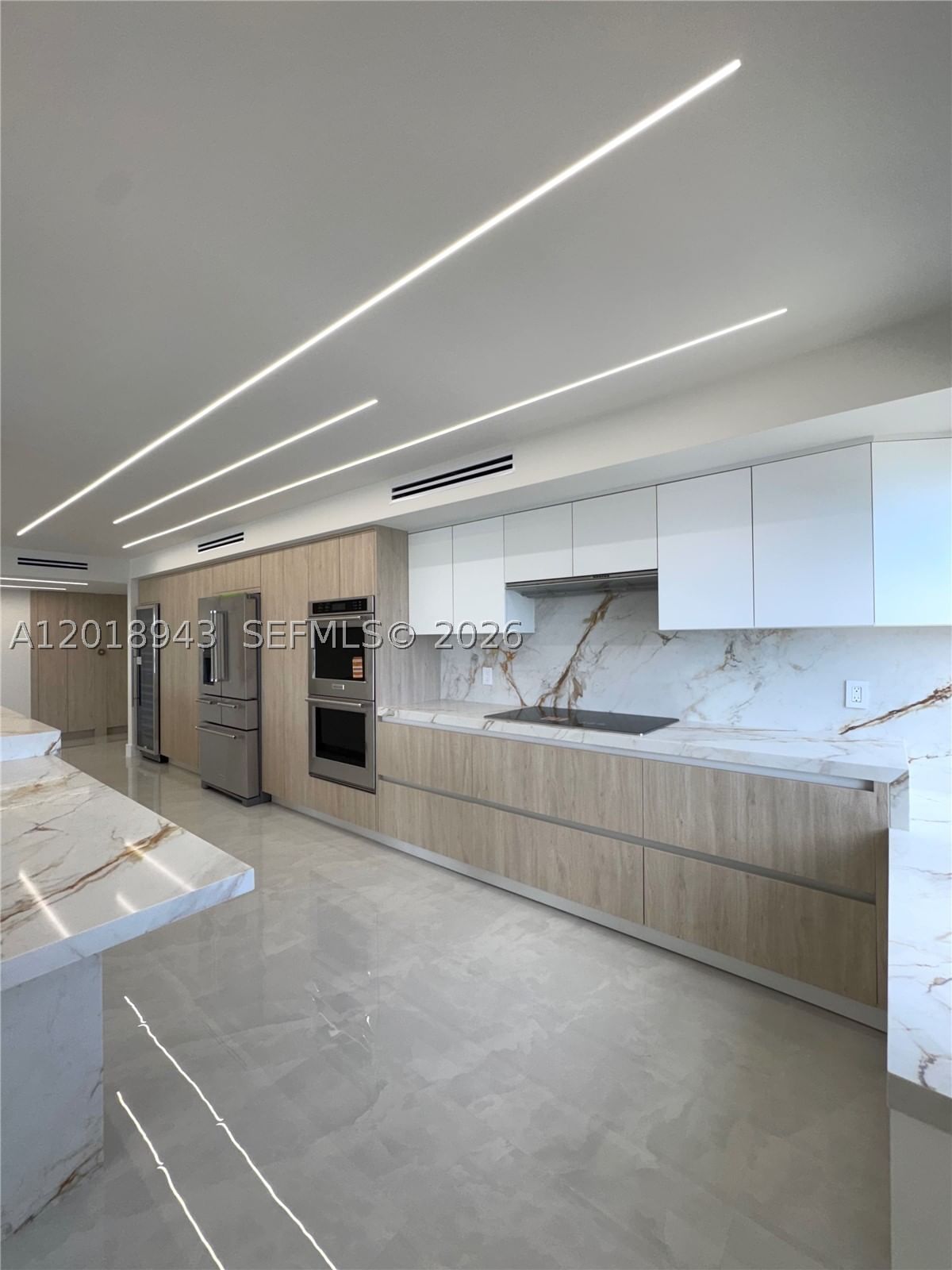 Real estate property located at 3400 Galt Ocean Dr #702S, Broward, Southpoint Condo, Fort Lauderdale, FL