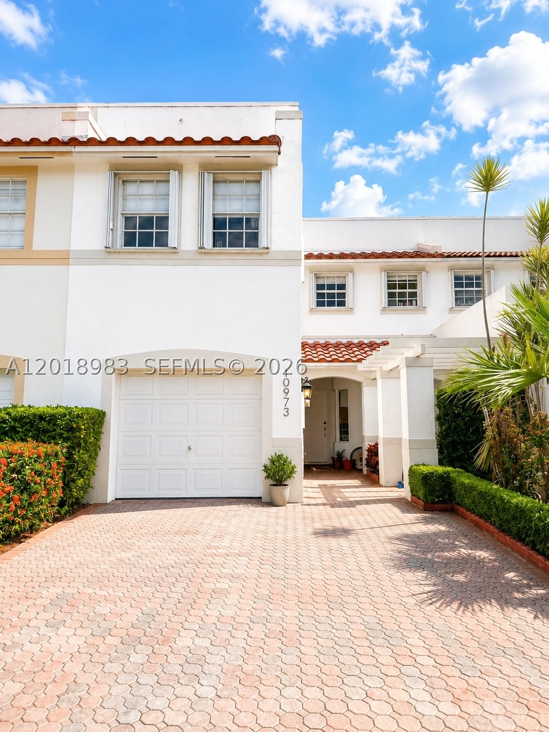 Real estate property located at 10973 62nd Ter, Miami-dade, Doral Isles Antigua, Doral, FL