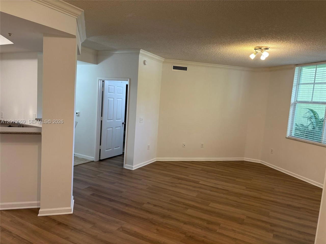 Real estate property located at 1900 Van Buren St #113B, Broward, Regent Park Condo, Hollywood, FL