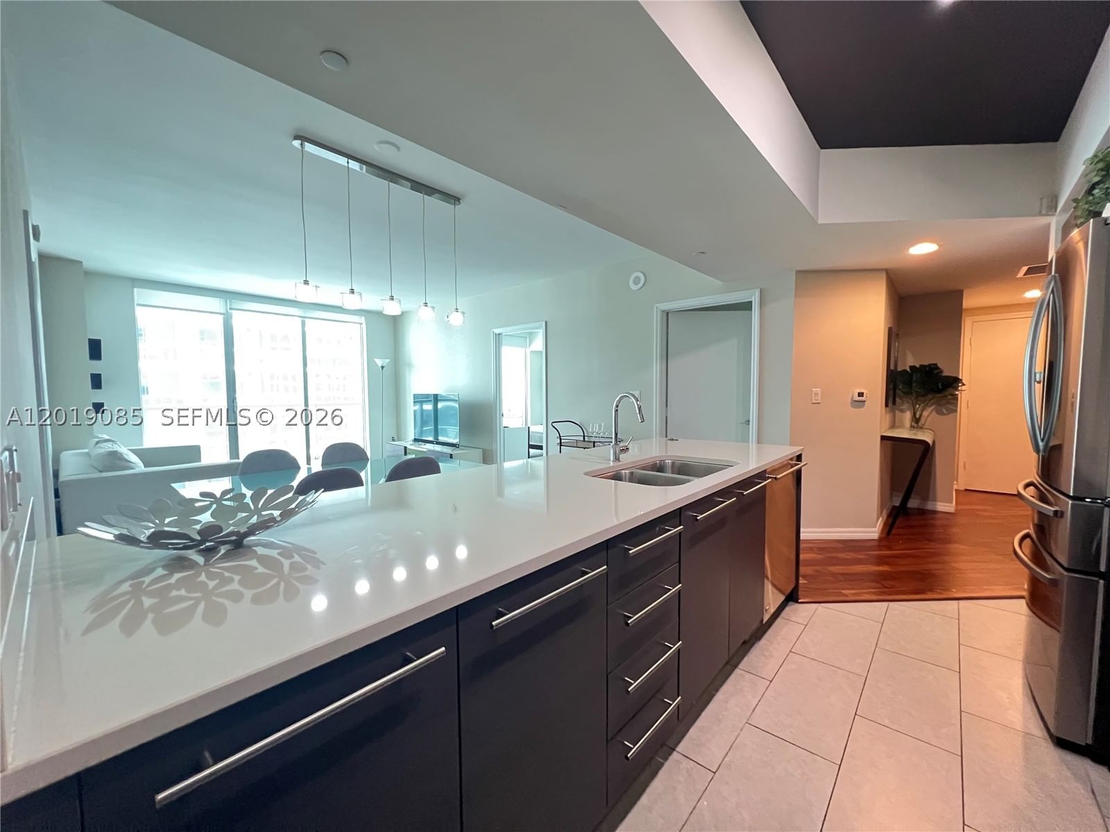 Real estate property located at 55 6th St #3305, Miami-dade, 500 Brickell West Condo, Miami, FL