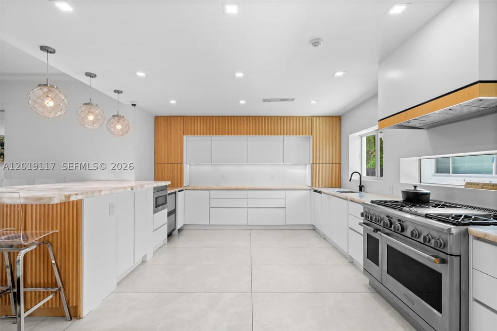 Real estate property located at 3748 Prairie Ave, Miami-dade, Mid Golf Sub 1st Addn, Miami Beach, FL