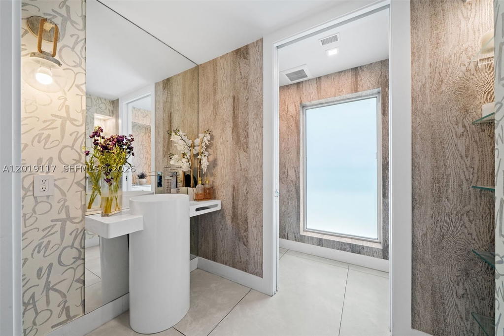 Real estate property located at 3748 Prairie Ave, Miami-dade, Mid Golf Sub 1st Addn, Miami Beach, FL