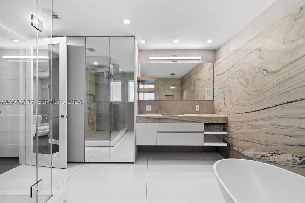 Real estate property located at 3748 Prairie Ave, Miami-dade, Mid Golf Sub 1st Addn, Miami Beach, FL