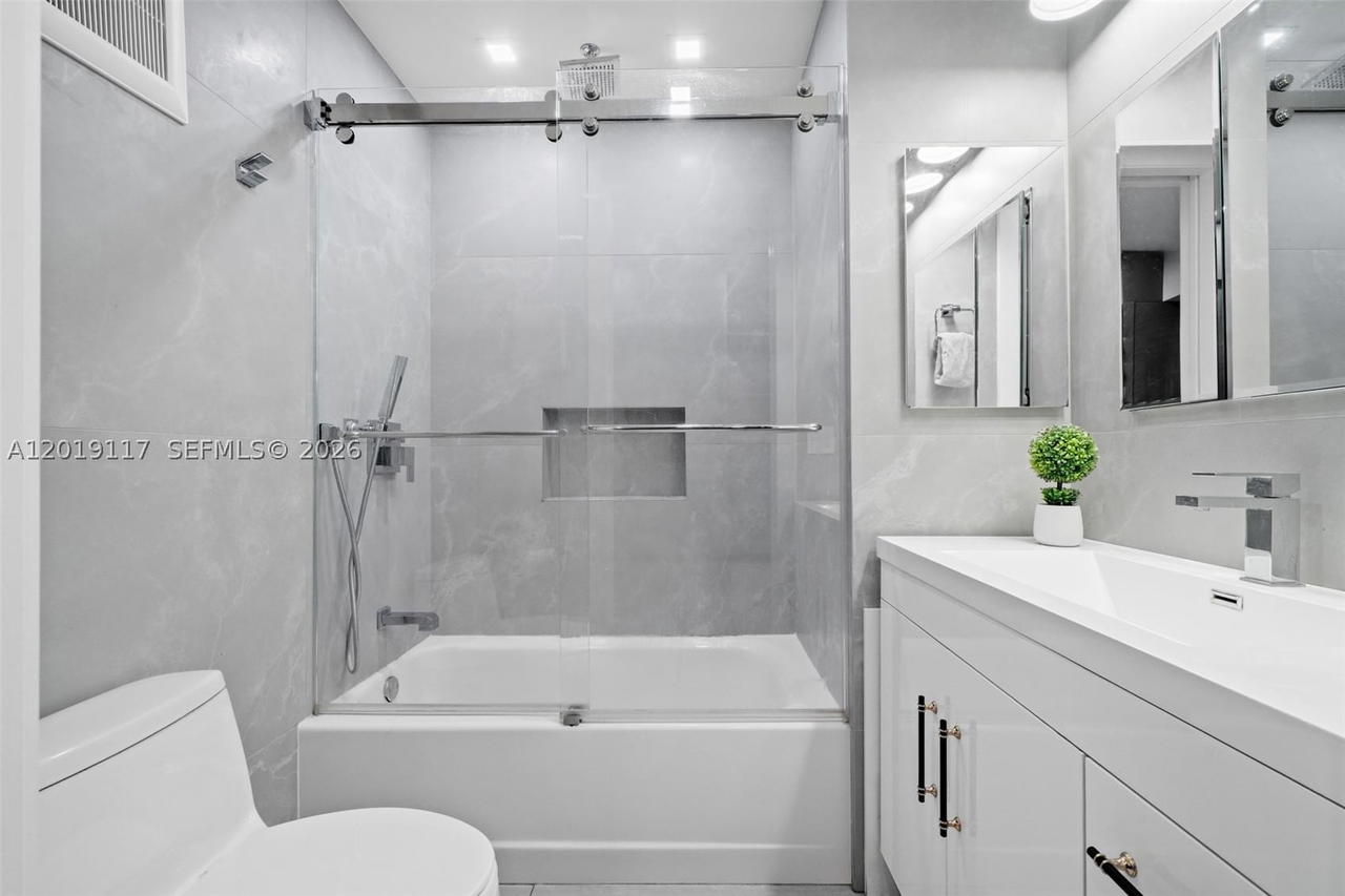 Real estate property located at 3748 Prairie Ave, Miami-dade, Mid Golf Sub 1st Addn, Miami Beach, FL