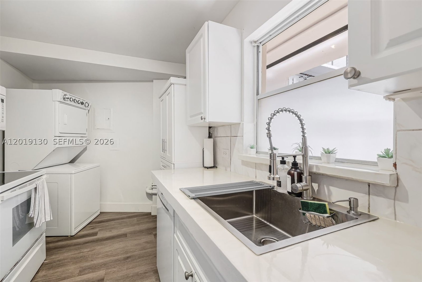 Real estate property located at 1881 Washington Ave #4B, Miami-dade, Octagon Towers I Condo, Miami Beach, FL