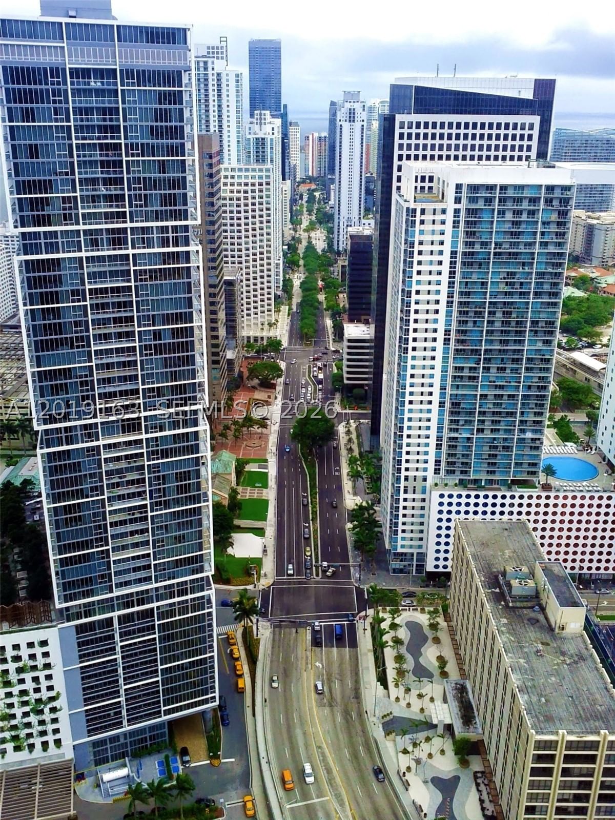 Real estate property located at 200 Biscayne Boulevard Way #4904, Miami-dade, Epic West Condo, Miami, FL