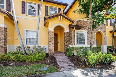 Real estate property located at 9133 227th St #5, Miami-dade, Lakes By The Bay Eve Repl, Cutler Bay, FL