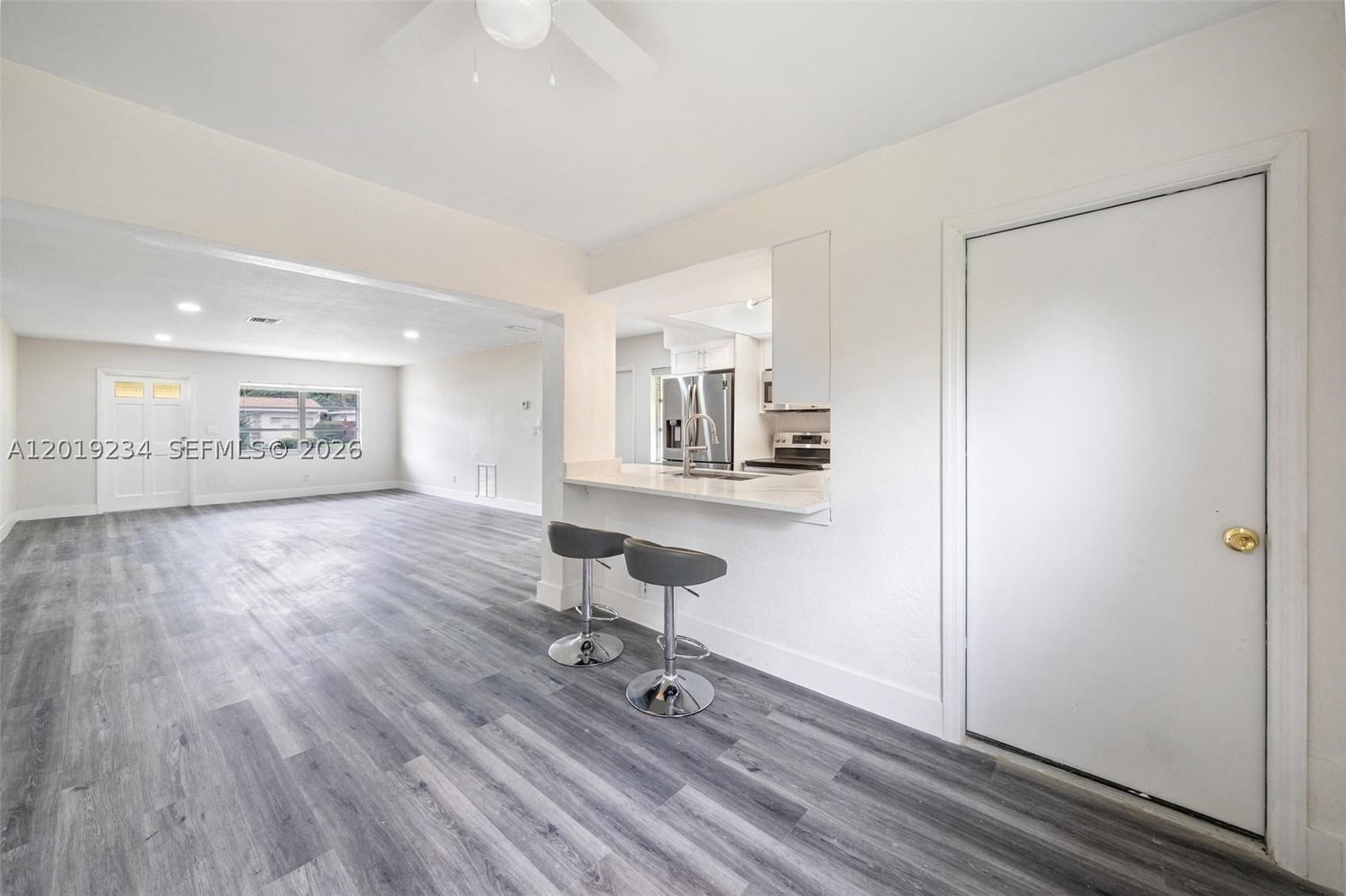 Real estate property located at 3337 23rd CT, Broward, Aqua Isles, Lauderdale Lakes, FL
