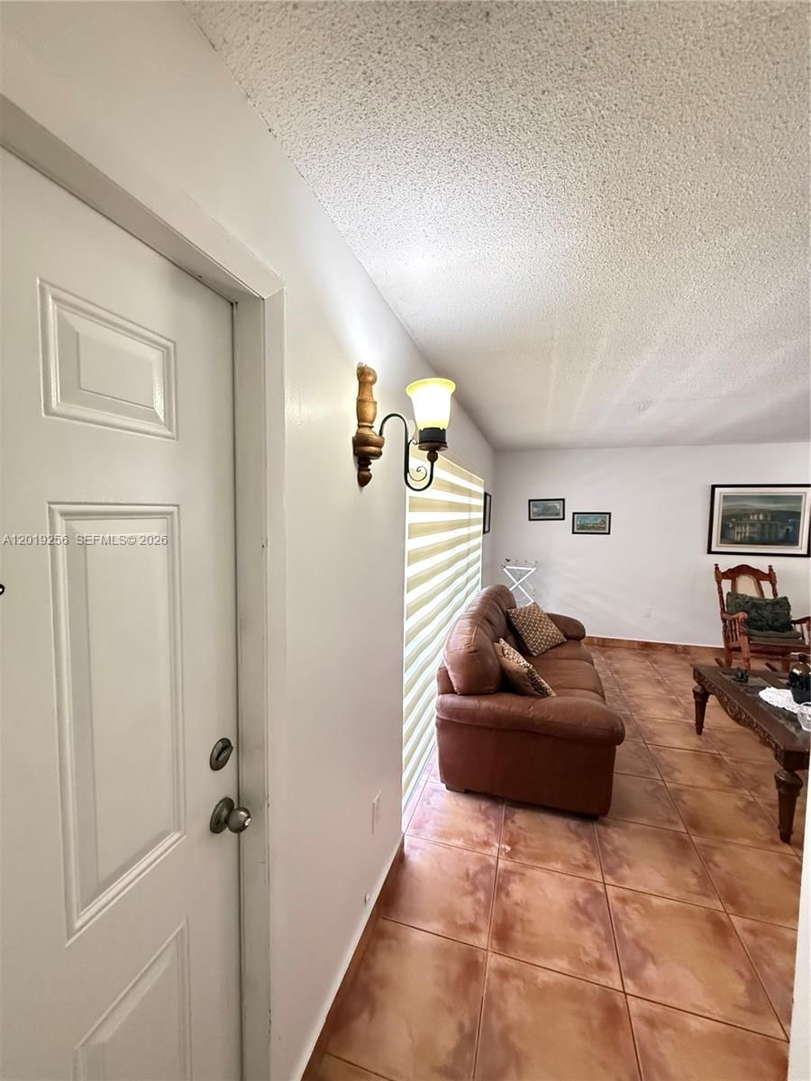 Real estate property located at 8480 156th Pl #620, Miami-dade, South Lake Villas Condo, Miami, FL