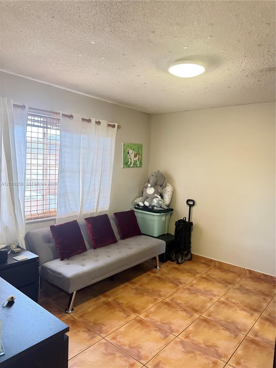 Real estate property located at 8480 156th Pl #620, Miami-dade, South Lake Villas Condo, Miami, FL