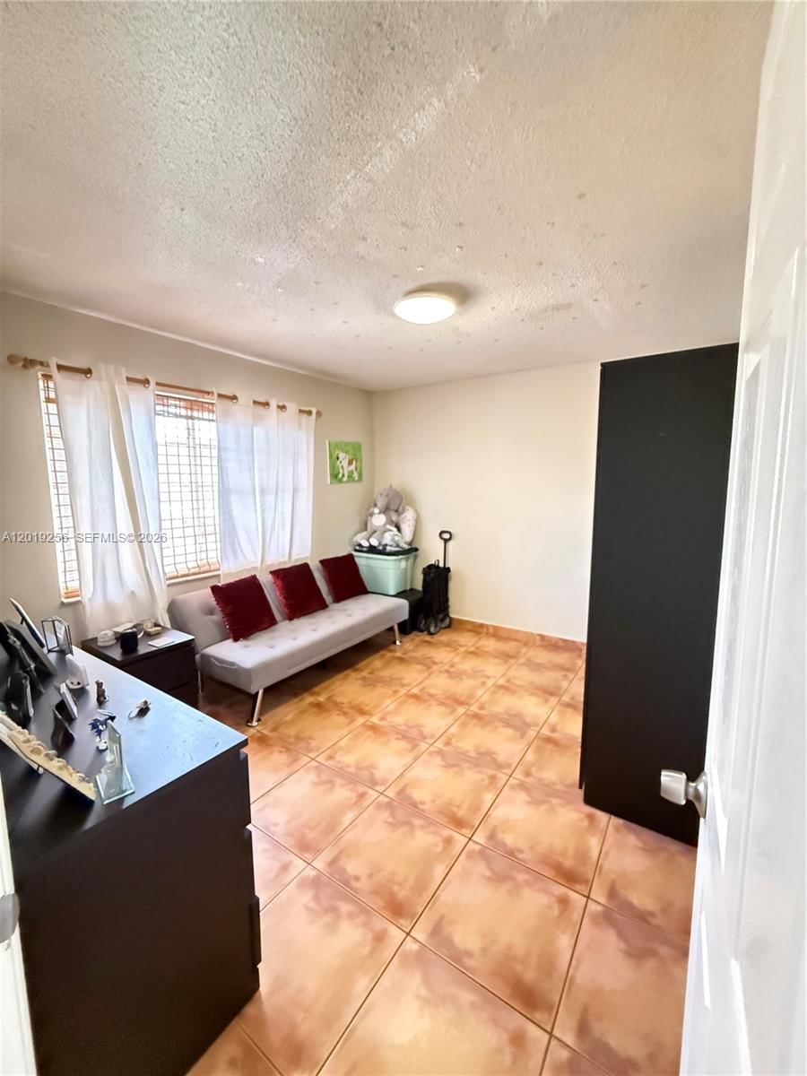 Real estate property located at 8480 156th Pl #620, Miami-dade, South Lake Villas Condo, Miami, FL