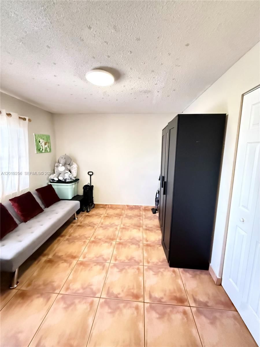 Real estate property located at 8480 156th Pl #620, Miami-dade, South Lake Villas Condo, Miami, FL
