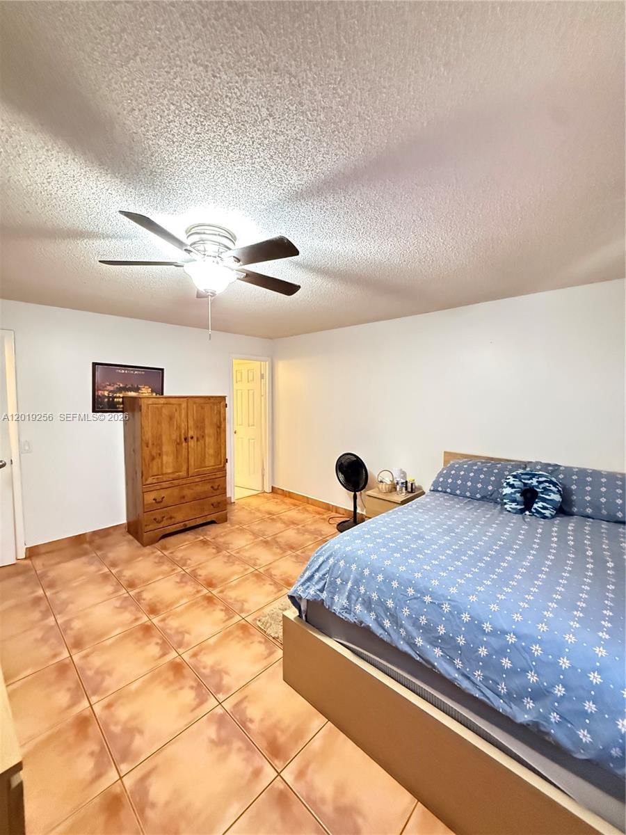 Real estate property located at 8480 156th Pl #620, Miami-dade, South Lake Villas Condo, Miami, FL