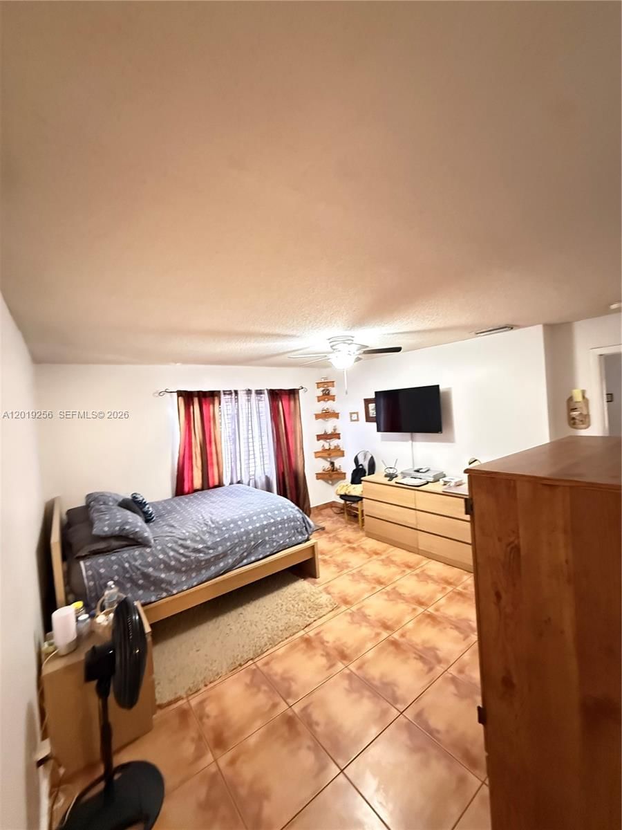 Real estate property located at 8480 156th Pl #620, Miami-dade, South Lake Villas Condo, Miami, FL