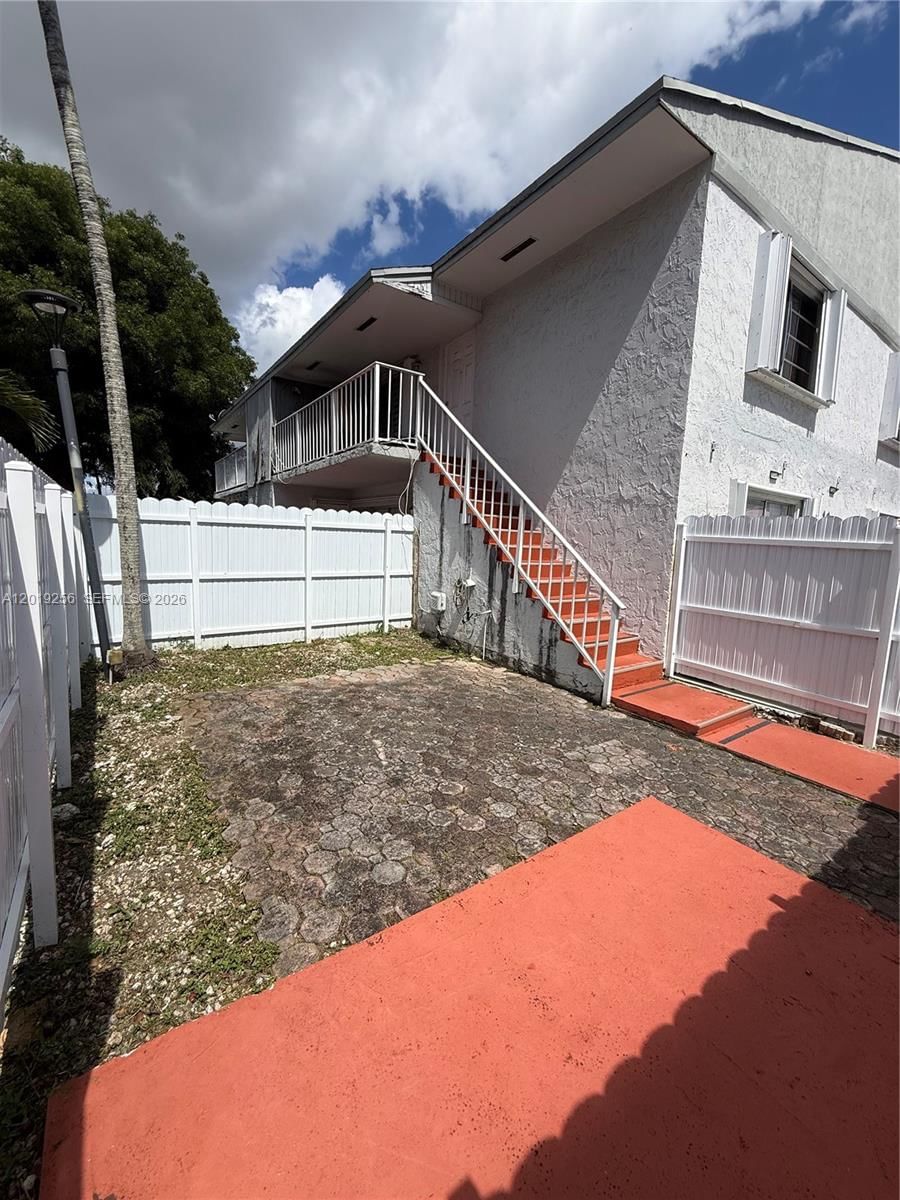 Real estate property located at 8480 156th Pl #620, Miami-dade, South Lake Villas Condo, Miami, FL