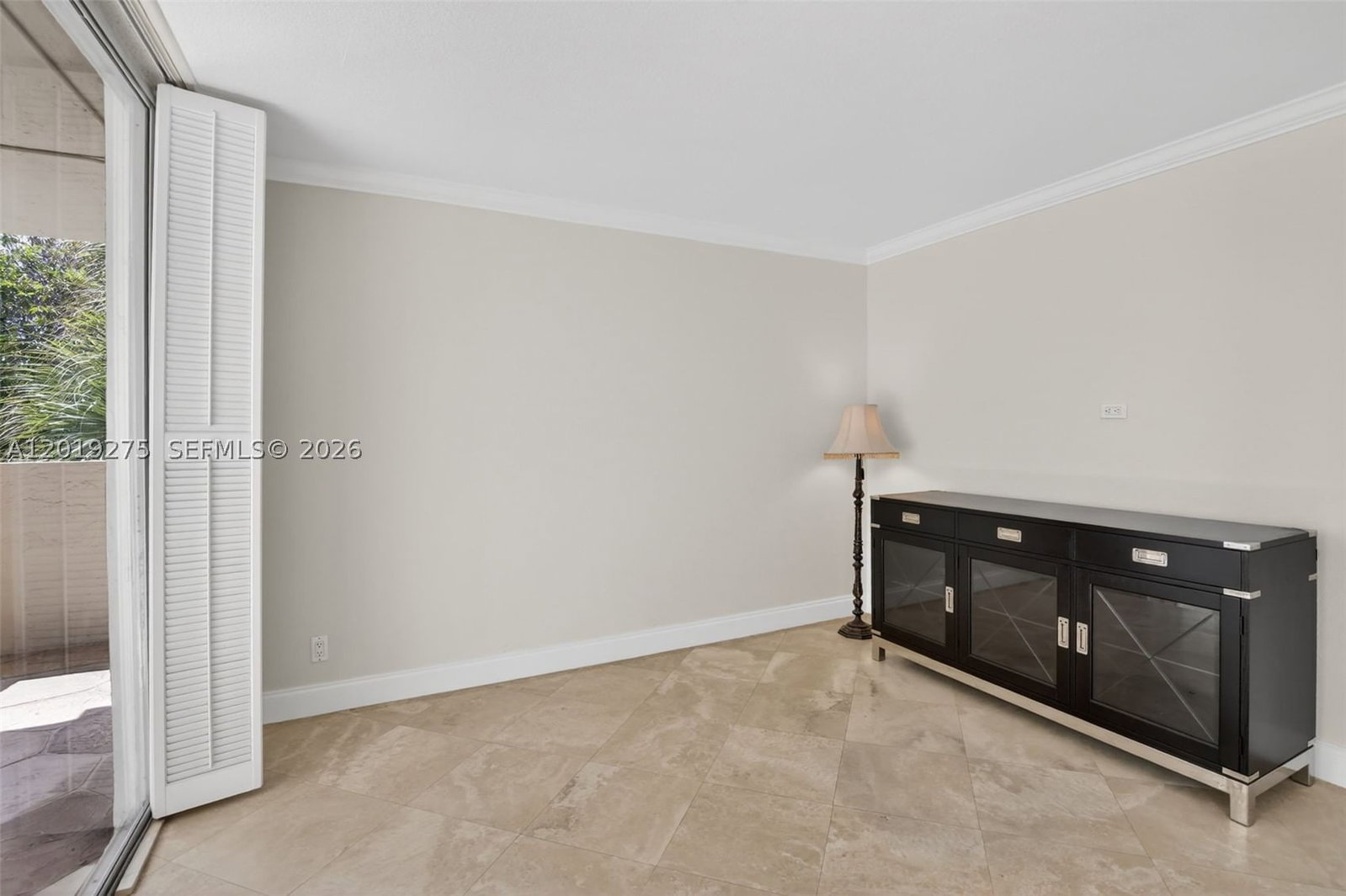 Real estate property located at 7041 Environ Blvd #327, Broward, Environ I Condo 5 & 6, Lauderhill, FL