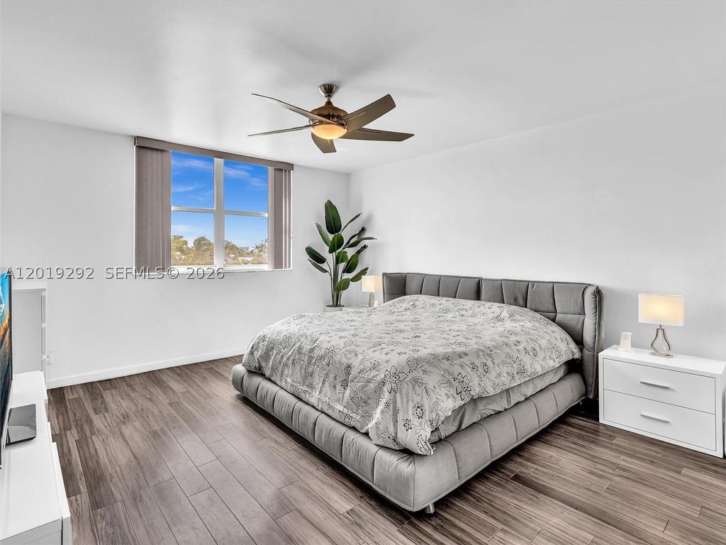 Real estate property located at 2450 135th St #201, Miami-dade, Waterside Towers Condo, North Miami, FL