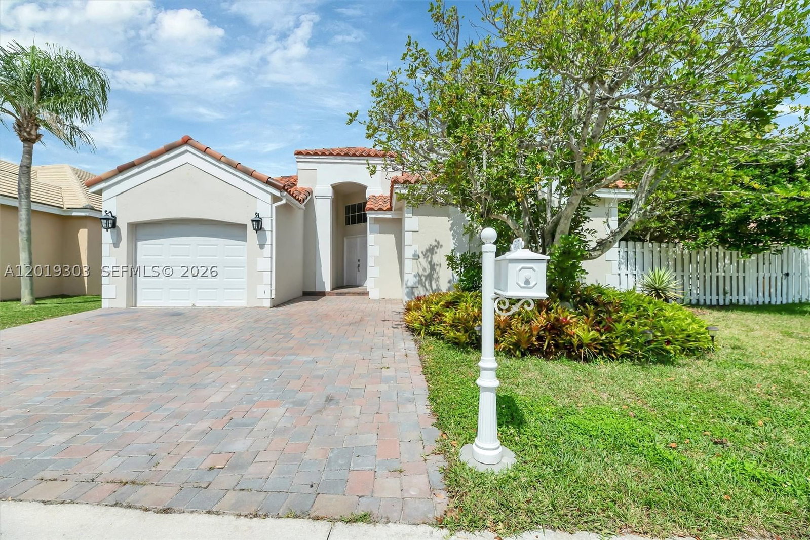 Real estate property located at 535 Somerset Way, Broward, Sector 5 -, Weston, FL