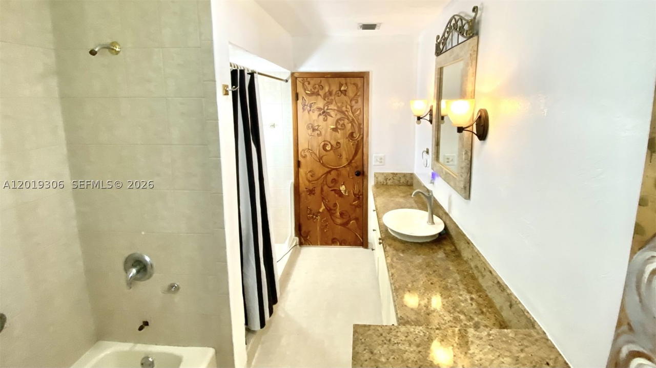 Real estate property located at 13550 Biscayne River Rd, Miami-dade, Bisc Gardens Sec H Part 1, Miami, FL