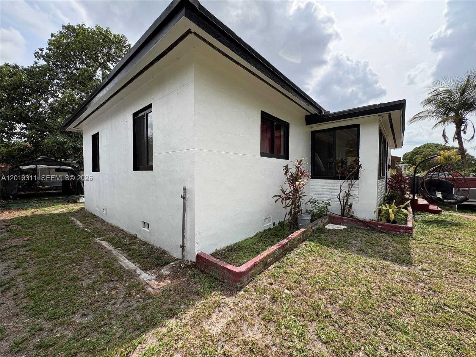 Real estate property located at 1250 131st St, Miami-dade, Breezy Heights 1st Addn, North Miami, FL
