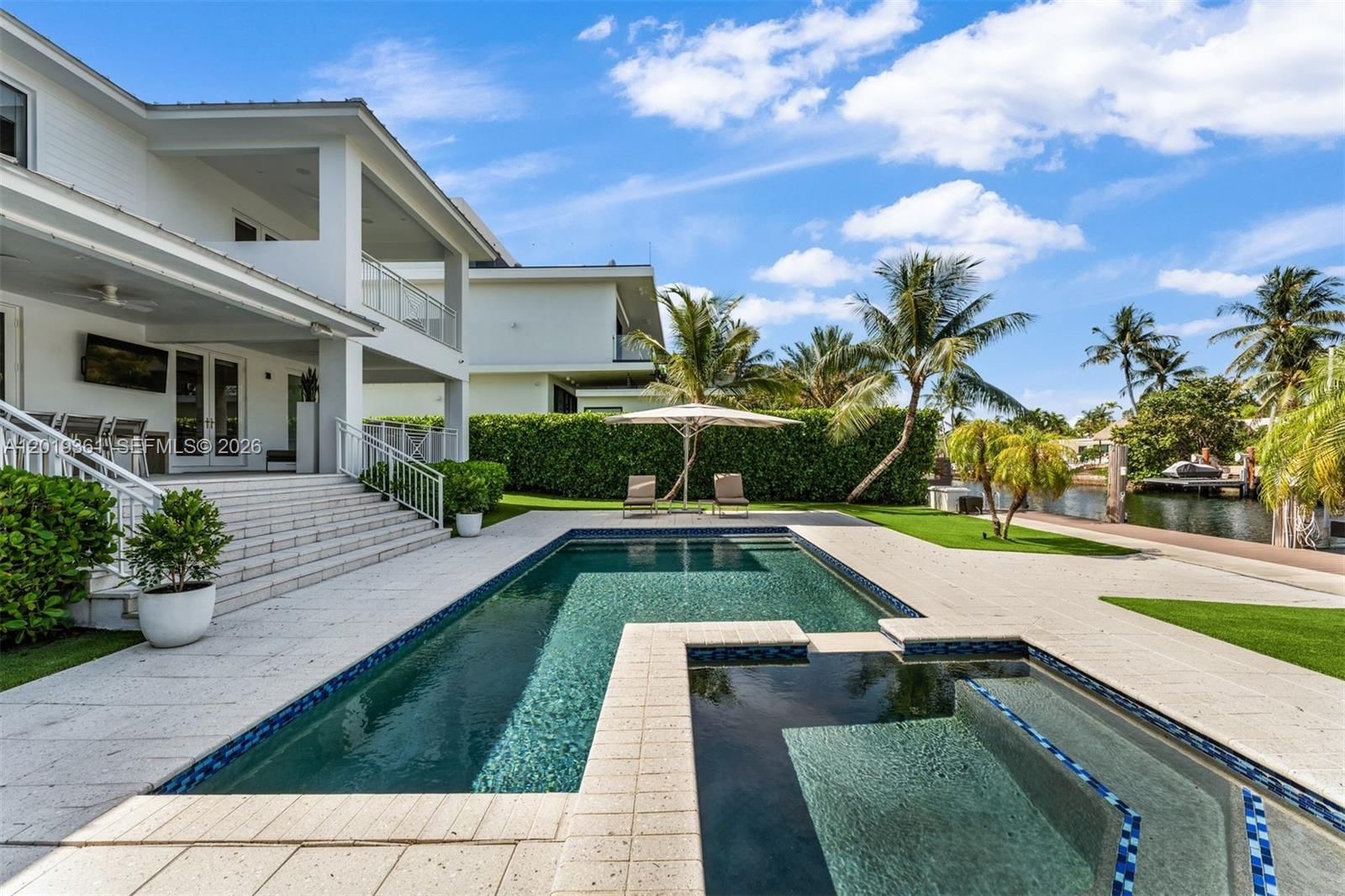 Real estate property located at 13040 Bayshore Dr, Miami-dade, Coronado Harbor, North Miami, FL