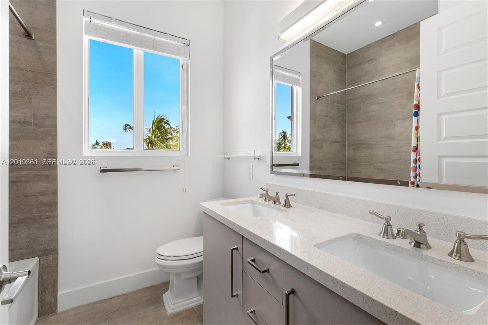 Real estate property located at 13040 Bayshore Dr, Miami-dade, Coronado Harbor, North Miami, FL