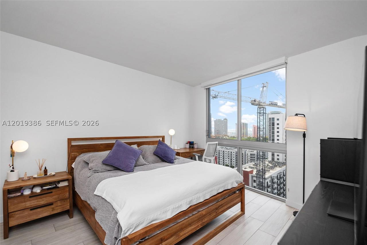 Real estate property located at 1010 2nd Ave #1709, Miami-dade, Brickell Ten Condo, Miami, FL