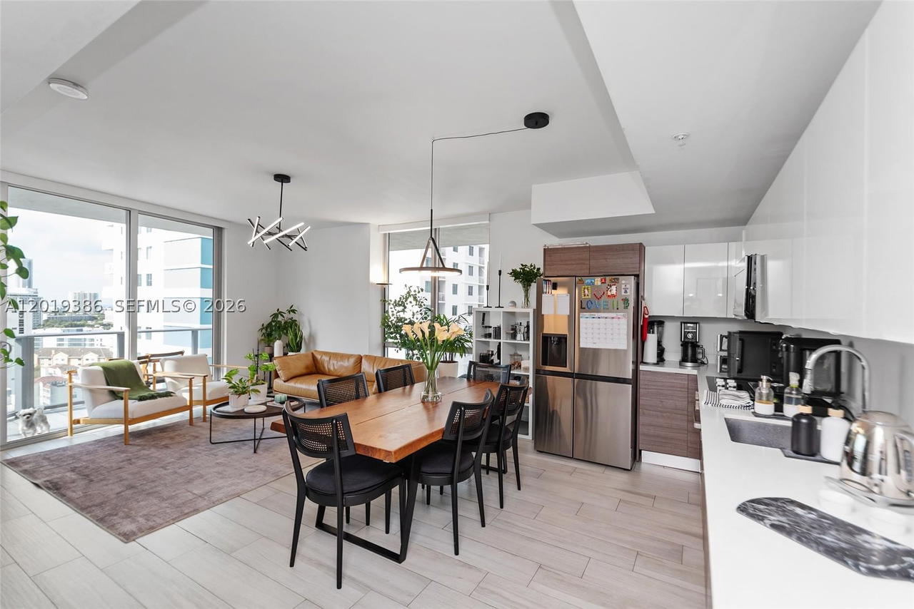 Real estate property located at 1010 2nd Ave #1709, Miami-dade, Brickell Ten Condo, Miami, FL