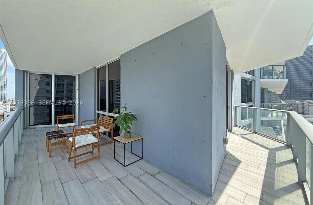 Real estate property located at 1010 2nd Ave #1709, Miami-dade, Brickell Ten Condo, Miami, FL