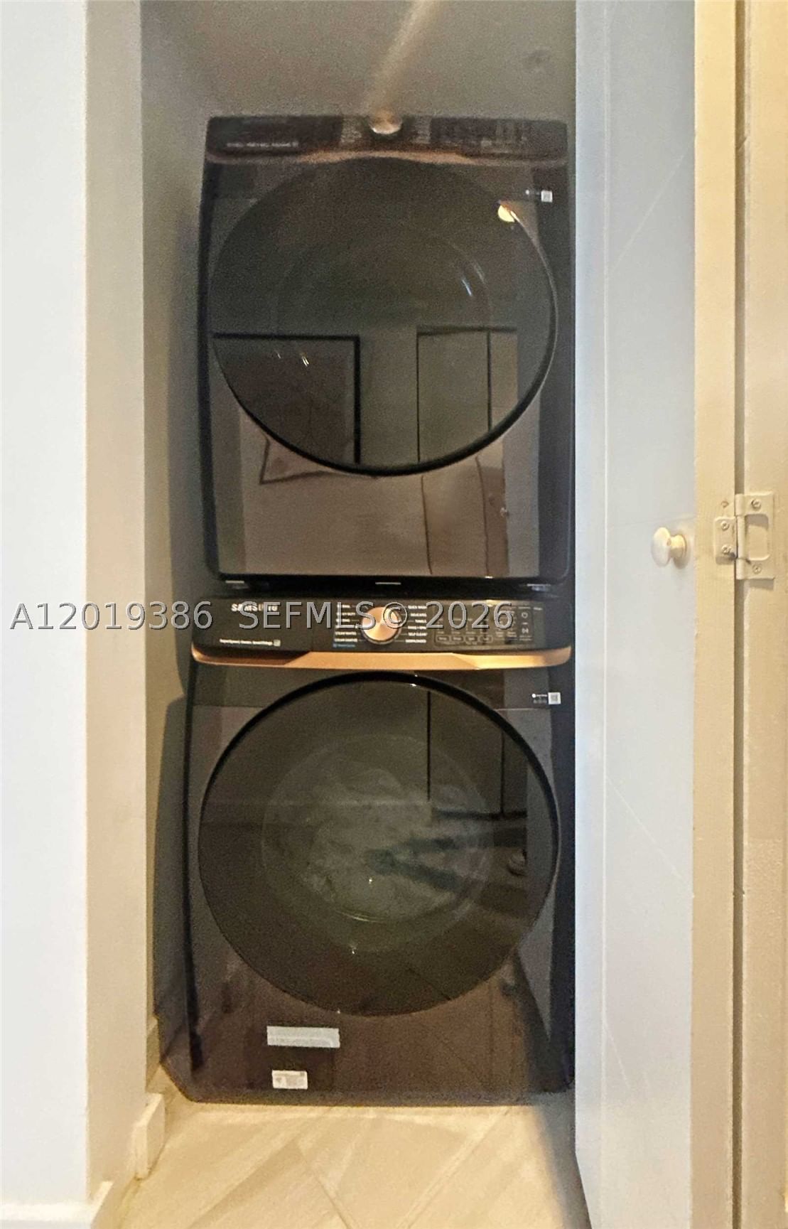 Real estate property located at 1010 2nd Ave #1709, Miami-dade, Brickell Ten Condo, Miami, FL