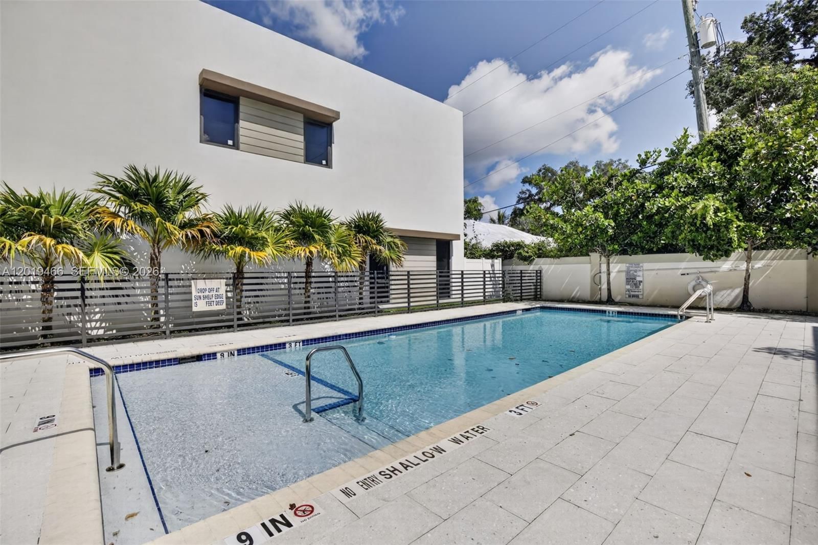 Real estate property located at 4101 Oak Pl, Broward, Oaks Place, Dania Beach, FL