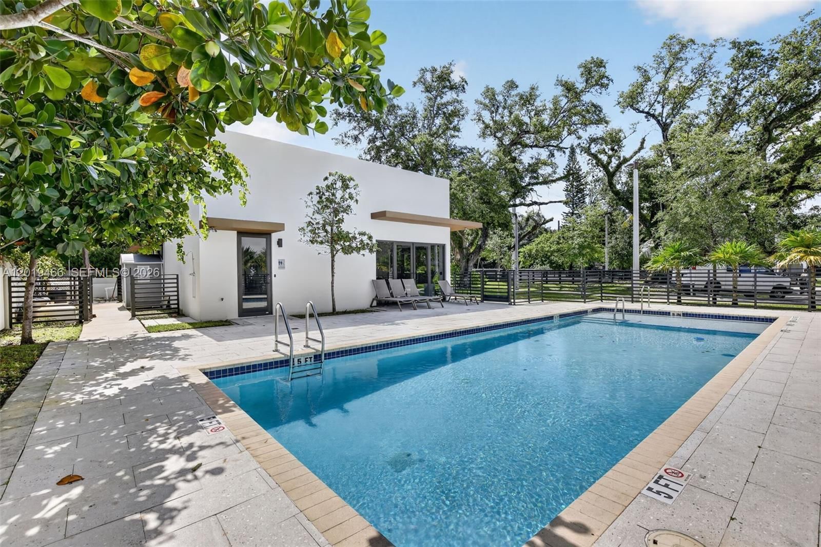 Real estate property located at 4101 Oak Pl, Broward, Oaks Place, Dania Beach, FL