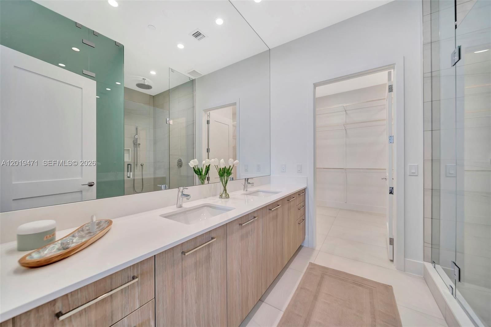 Real estate property located at 153 Seabreeze #403, Broward, Selene Oceanfront Res, Fort Lauderdale, FL