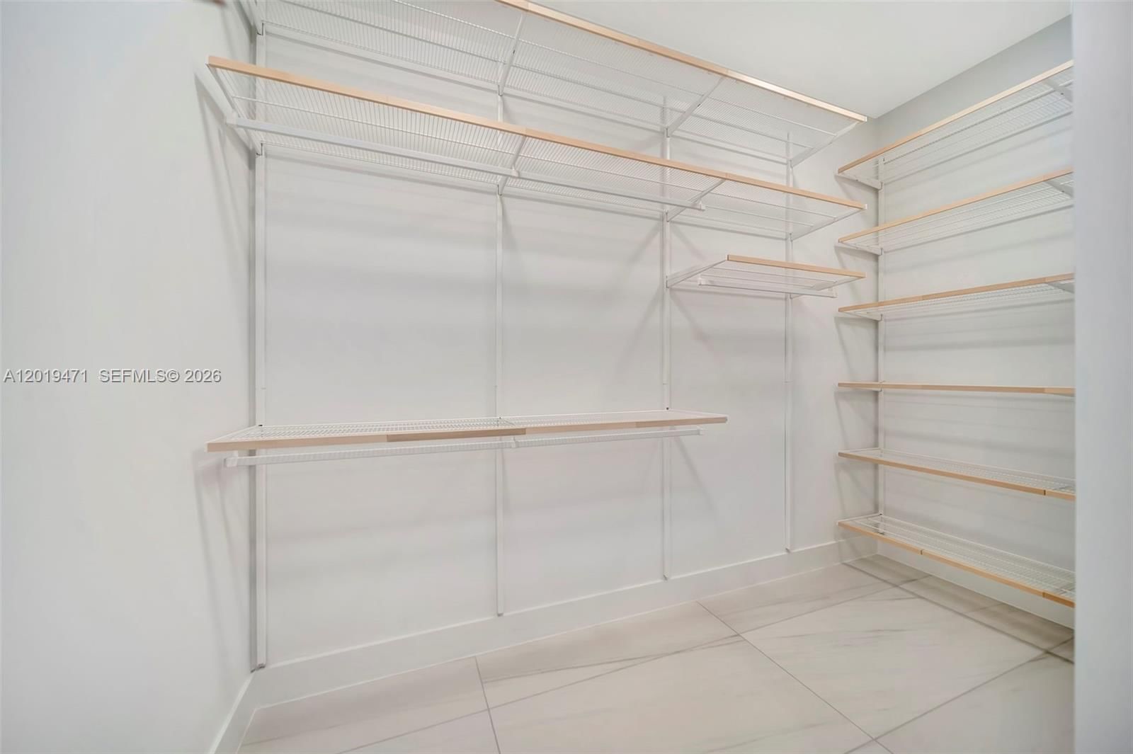 Real estate property located at 153 Seabreeze #403, Broward, Selene Oceanfront Res, Fort Lauderdale, FL