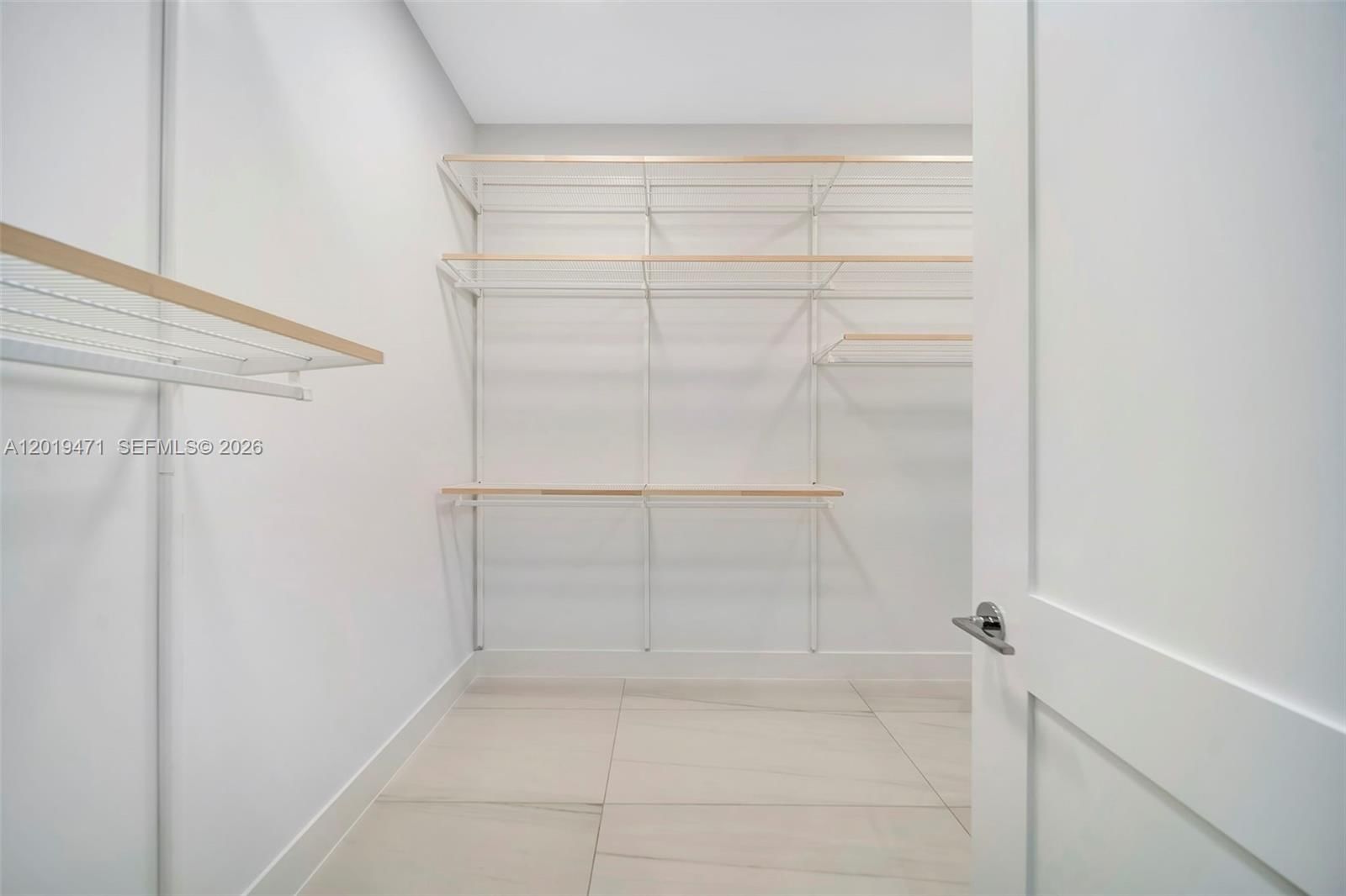 Real estate property located at 153 Seabreeze #403, Broward, Selene Oceanfront Res, Fort Lauderdale, FL