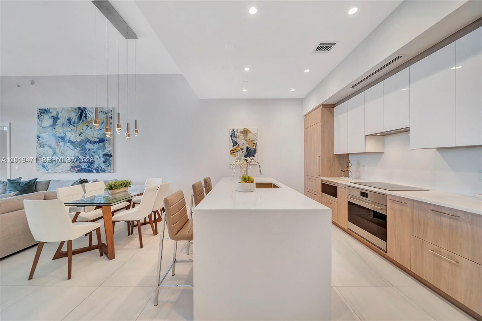 Real estate property located at 153 Seabreeze #403, Broward, Selene Oceanfront Res, Fort Lauderdale, FL