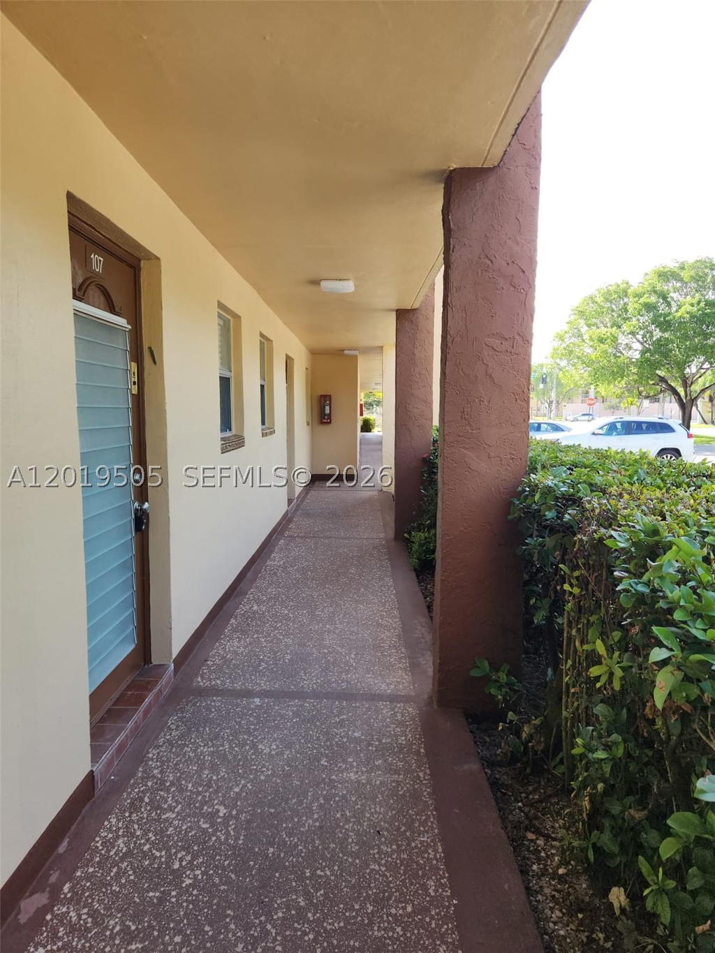 Real estate property located at 2811 Pine Island Rd #107, Broward, Sunrise Lakes 71 Condo, Sunrise, FL