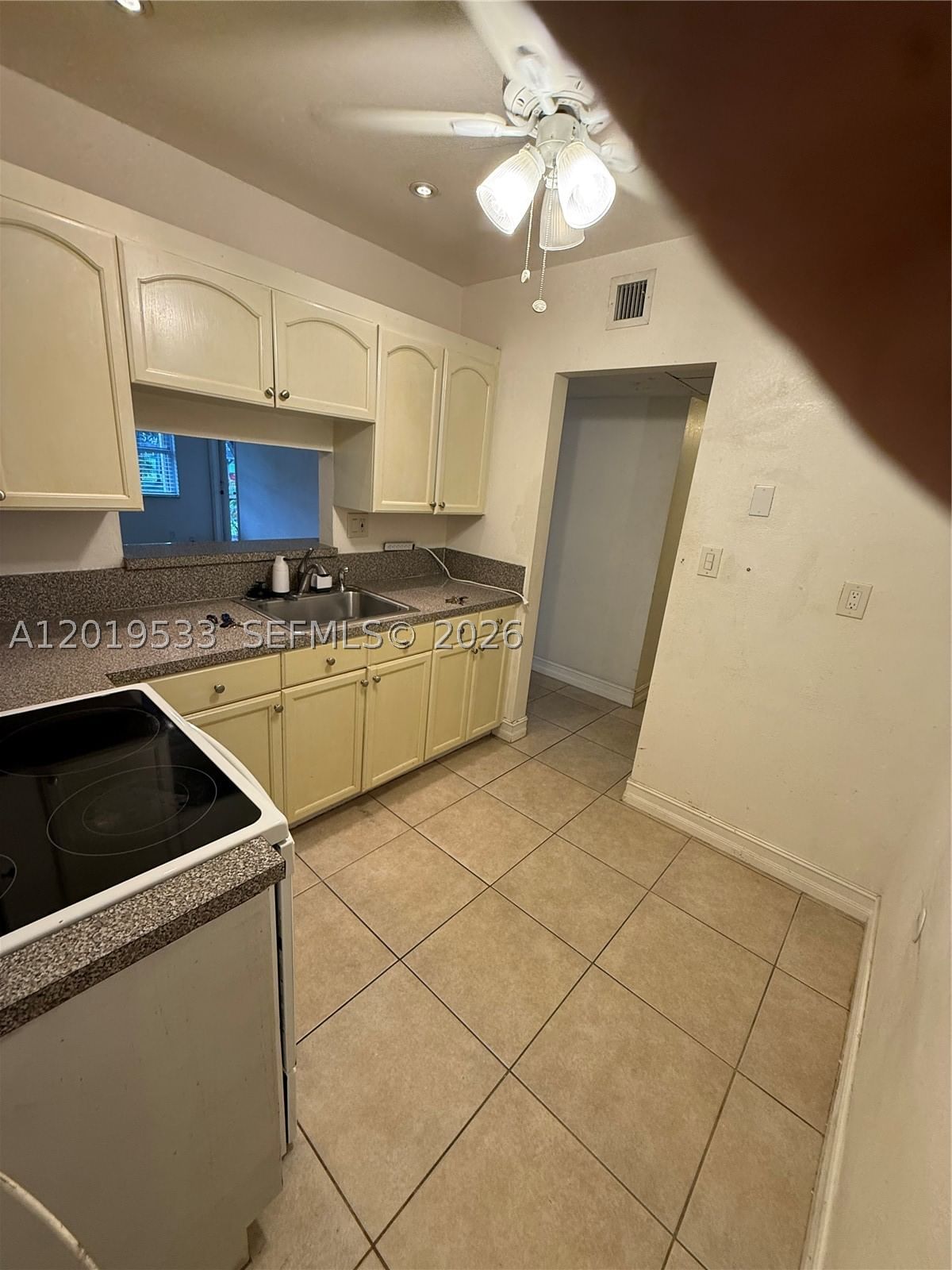 Real estate property located at 5131 Oakland Park Blvd #106, Broward, Lilac Gardens Condo, Lauderdale Lakes, FL
