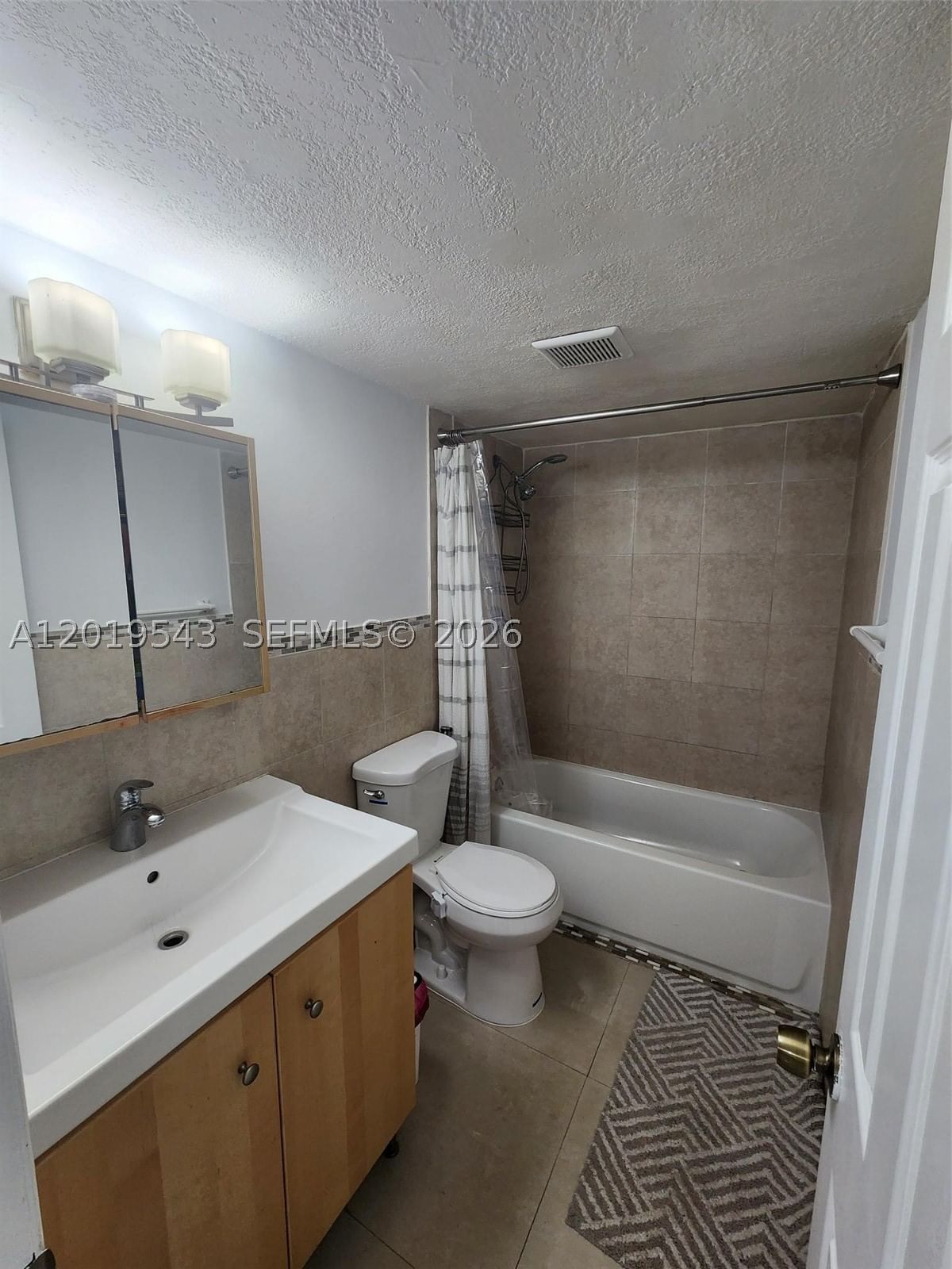Real estate property located at 6931 111th Ct, Miami-dade, Snapper Creek Townhouses, Miami, FL