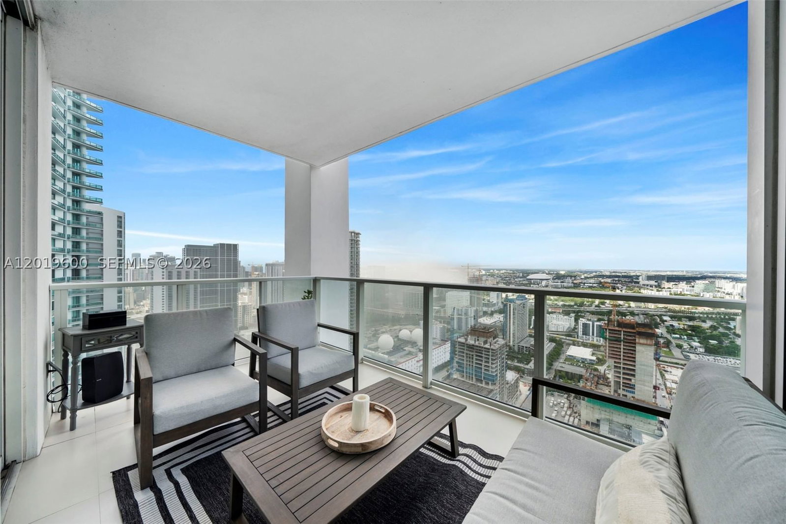 Real estate property located at 1040 Biscayne Blvd #4607, Miami-dade, Ten Museum Pk Residential, Miami, FL