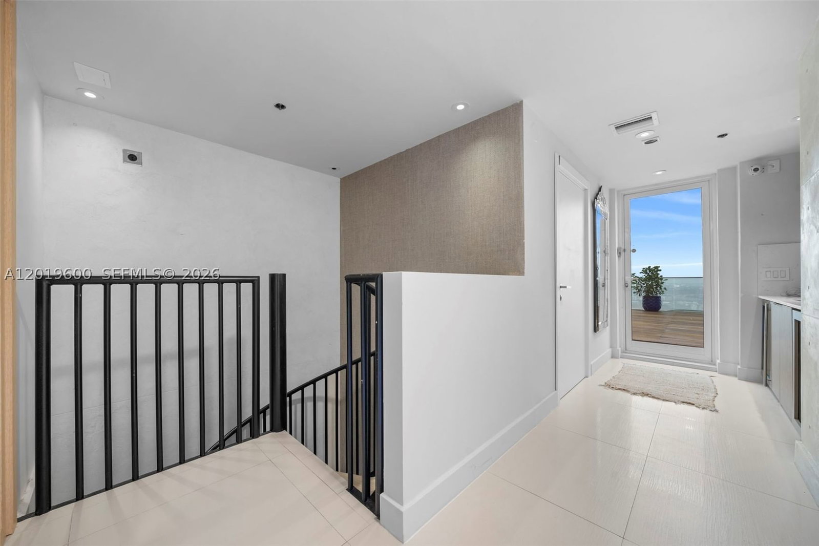 Real estate property located at 1040 Biscayne Blvd #4607, Miami-dade, Ten Museum Pk Residential, Miami, FL