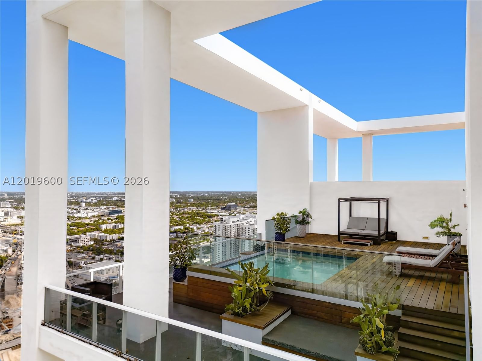 Real estate property located at 1040 Biscayne Blvd #4607, Miami-dade, Ten Museum Pk Residential, Miami, FL